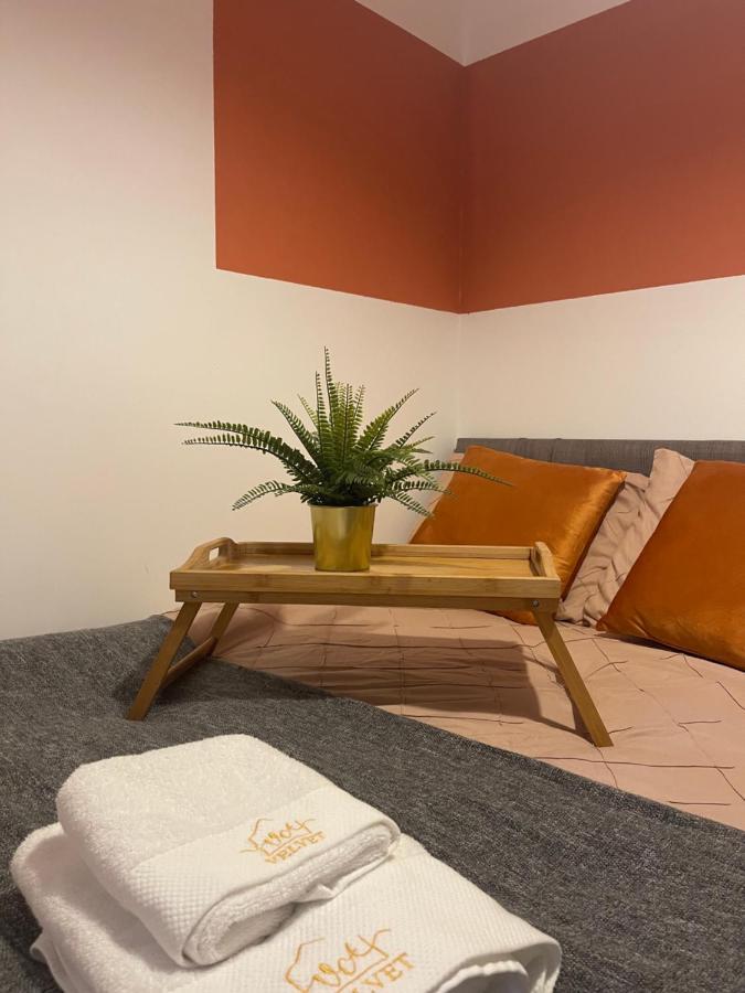 Elegant Studio1 Netflix Bathroom Close To Beach Swansea Bagian luar foto